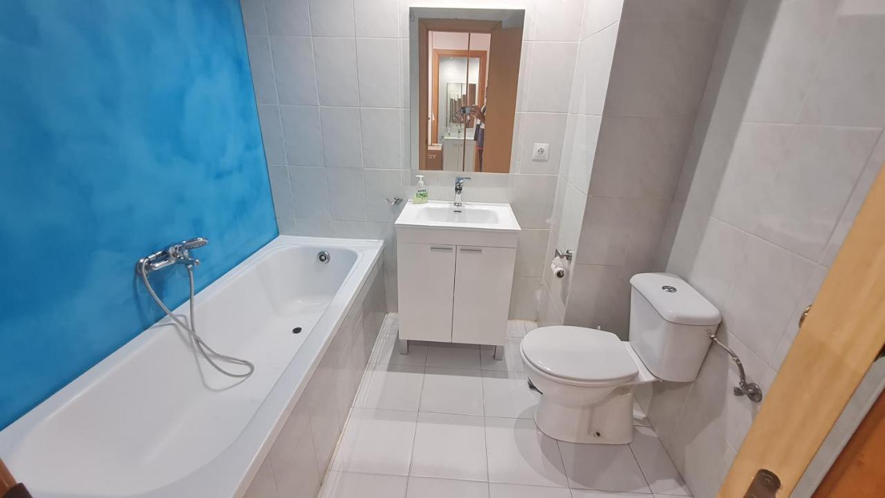 Bonito Apartamento Con Piscina Salou Exterior foto